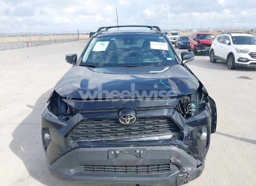Photo 12 of 2021 Toyota Rav4 XLE PREMIUM (VIN 2T3C1RFV6MC127050)