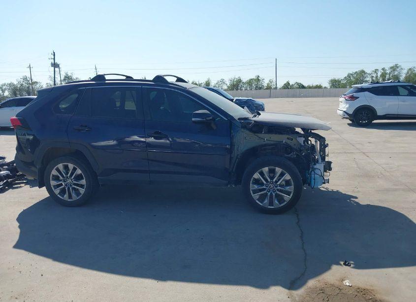 Photo 14 of 2023 Toyota Rav4 XLE PREMIUM (VIN 2T3C1RFV6PW266338)