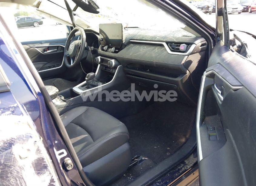 Photo 5 of 2023 Toyota Rav4 XLE PREMIUM (VIN 2T3C1RFV6PW289649)