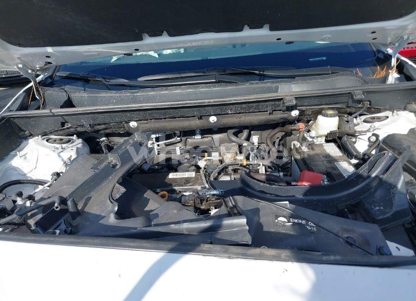 Photo 10 of 2024 Toyota Rav4 XLE PREMIUM (VIN 2T3C1RFV6RW323480)