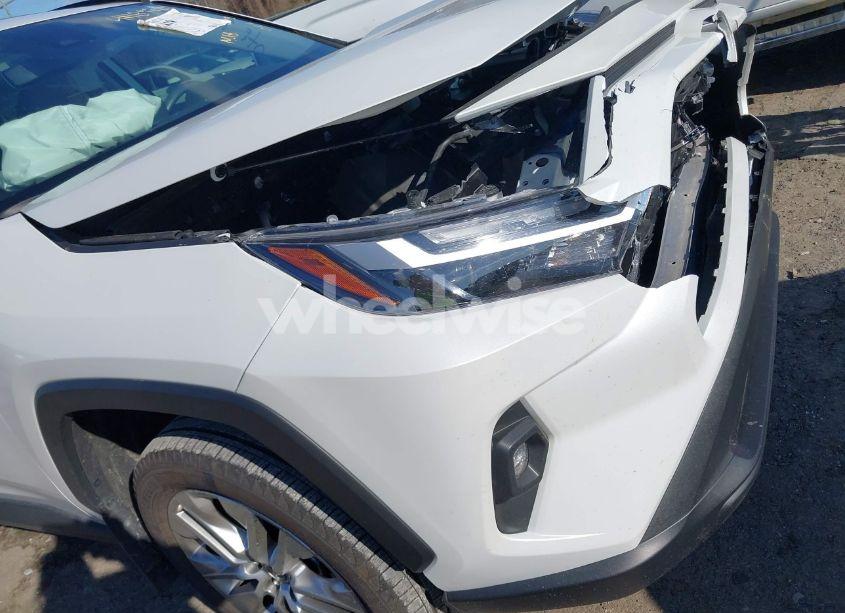 Photo 18 of 2024 Toyota Rav4 XLE PREMIUM (VIN 2T3C1RFV6RW323480)