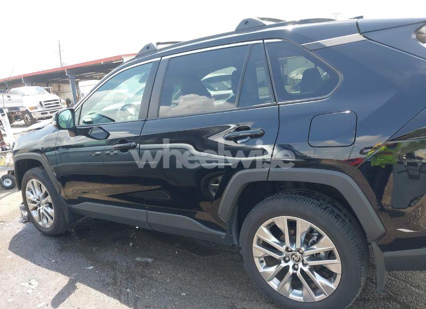 Photo 14 of 2024 Toyota Rav4 XLE PREMIUM (VIN 2T3C1RFV6RW326346)