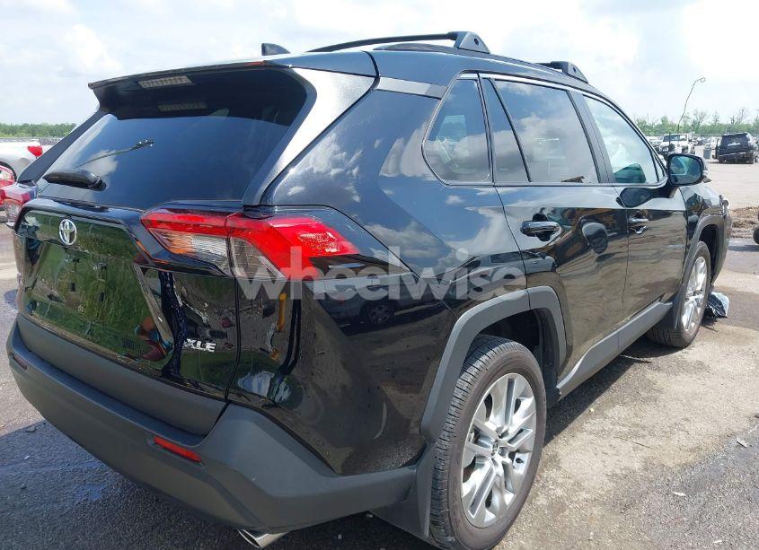 Photo 4 of 2024 Toyota Rav4 XLE PREMIUM (VIN 2T3C1RFV6RW326346)