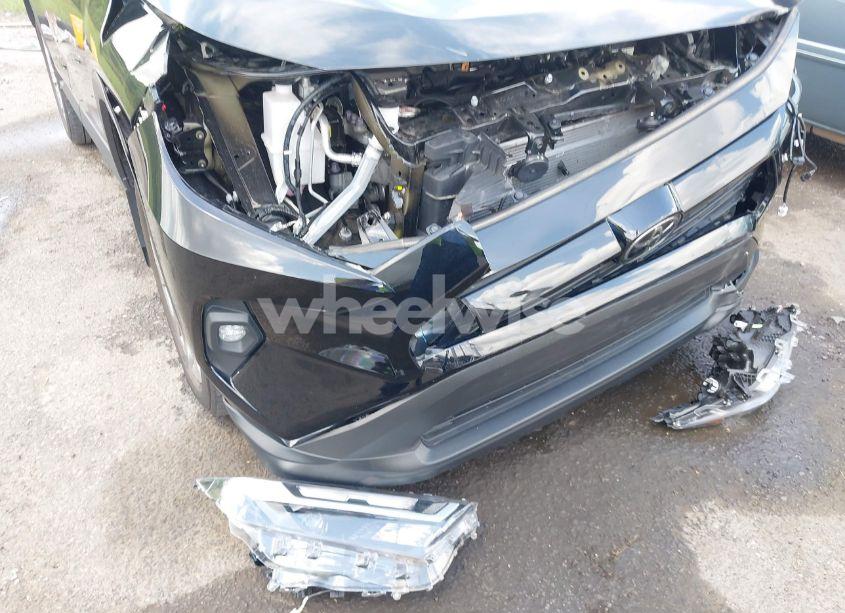 Photo 6 of 2024 Toyota Rav4 XLE PREMIUM (VIN 2T3C1RFV6RW326346)