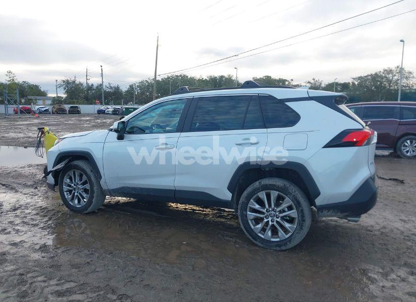 Photo 14 of 2024 Toyota Rav4 XLE PREMIUM (VIN 2T3C1RFV6RW354082)