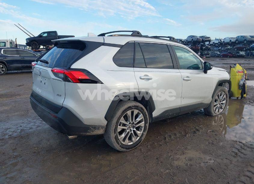 Photo 4 of 2024 Toyota Rav4 XLE PREMIUM (VIN 2T3C1RFV6RW354082)