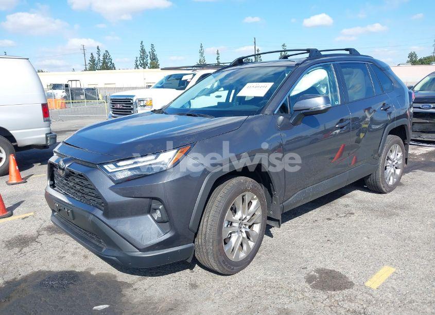 Photo 2 of 2024 Toyota Rav4 XLE PREMIUM (VIN 2T3C1RFV6RW364871)