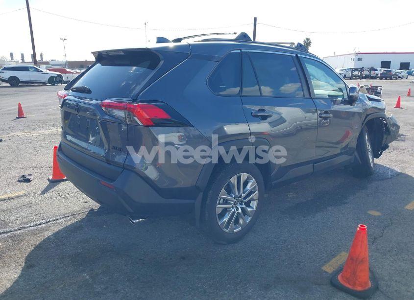 Photo 4 of 2024 Toyota Rav4 XLE PREMIUM (VIN 2T3C1RFV6RW364871)