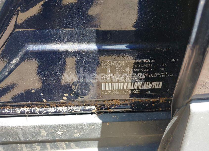 Photo 9 of 2019 Toyota Rav4 XLE PREMIUM (VIN 2T3C1RFV7KW031438)