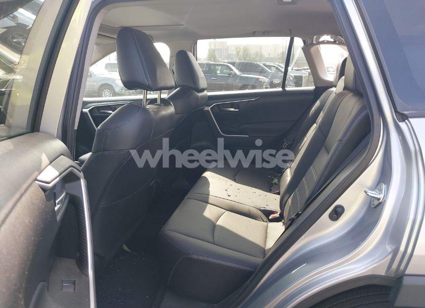 Photo 8 of 2021 Toyota Rav4 XLE PREMIUM (VIN 2T3C1RFV7MC138302)