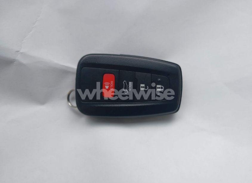 Photo 11 of 2021 Toyota Rav4 XLE PREMIUM (VIN 2T3C1RFV7MW120560)