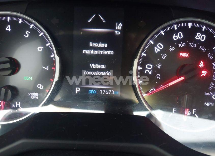 Photo 7 of 2021 Toyota Rav4 XLE PREMIUM (VIN 2T3C1RFV7MW120560)