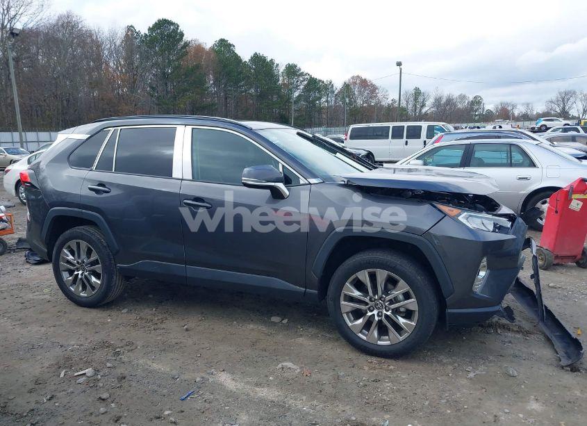 Photo 13 of 2021 Toyota Rav4 XLE PREMIUM (VIN 2T3C1RFV7MW149279)
