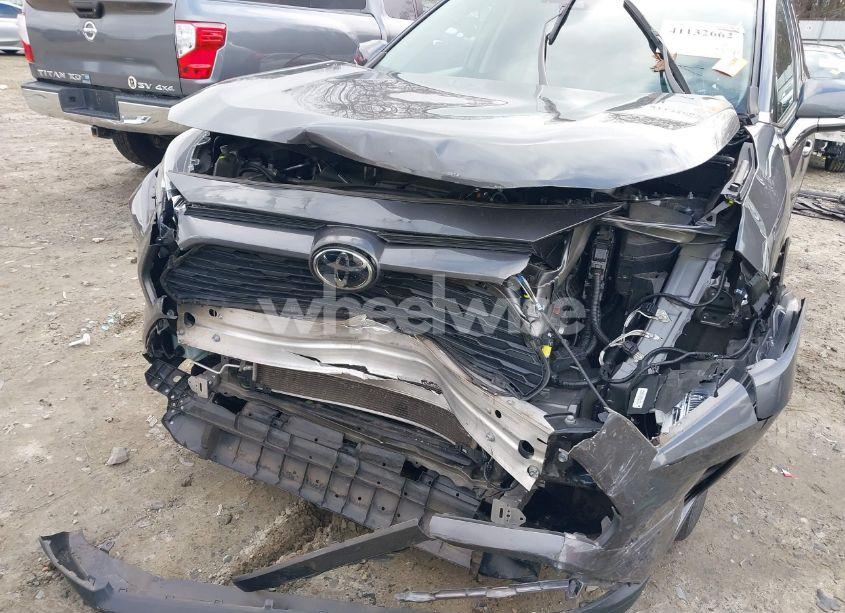 Photo 6 of 2021 Toyota Rav4 XLE PREMIUM (VIN 2T3C1RFV7MW149279)