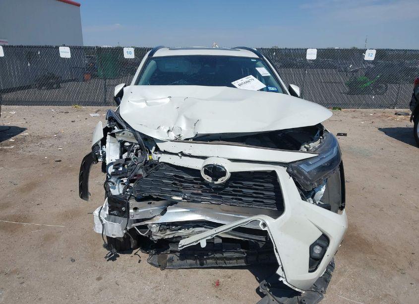 Photo 12 of 2022 Toyota Rav4 XLE PREMIUM (VIN 2T3C1RFV7NW210731)