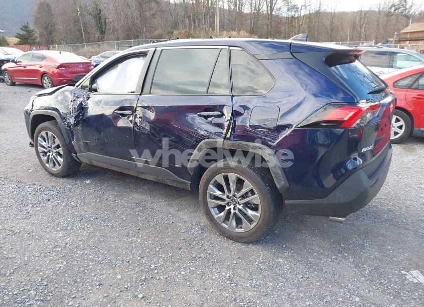 Photo 3 of 2023 Toyota Rav4 XLE PREMIUM (VIN 2T3C1RFV7PW250634)