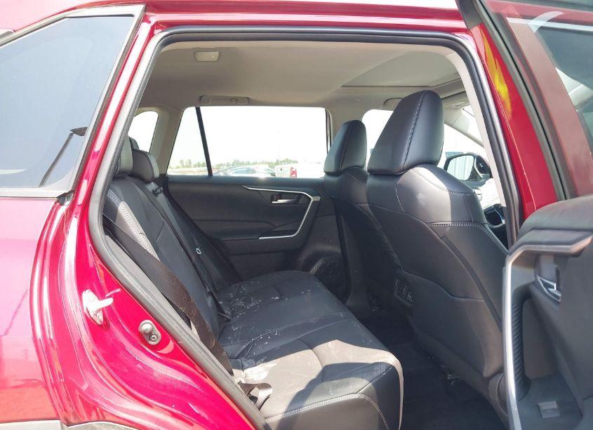 Photo 8 of 2023 Toyota Rav4 XLE PREMIUM (VIN 2T3C1RFV7PW300383)
