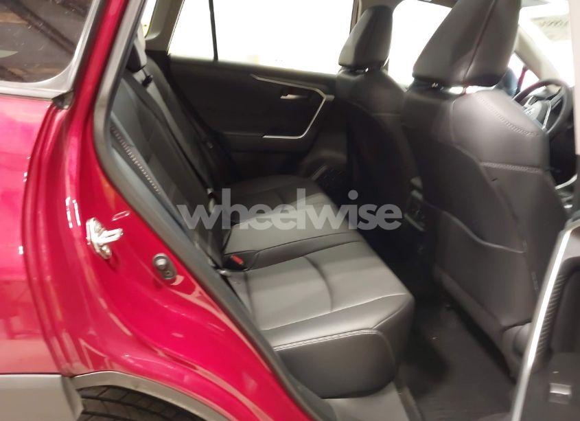 Photo 8 of 2024 Toyota Rav4 XLE PREMIUM (VIN 2T3C1RFV7RW351028)