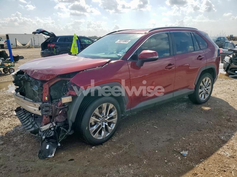 Photo 11 of 2020 TOYOTA RAV4 XLE PREMIUM (VIN 2T3C1RFV8LW097045)