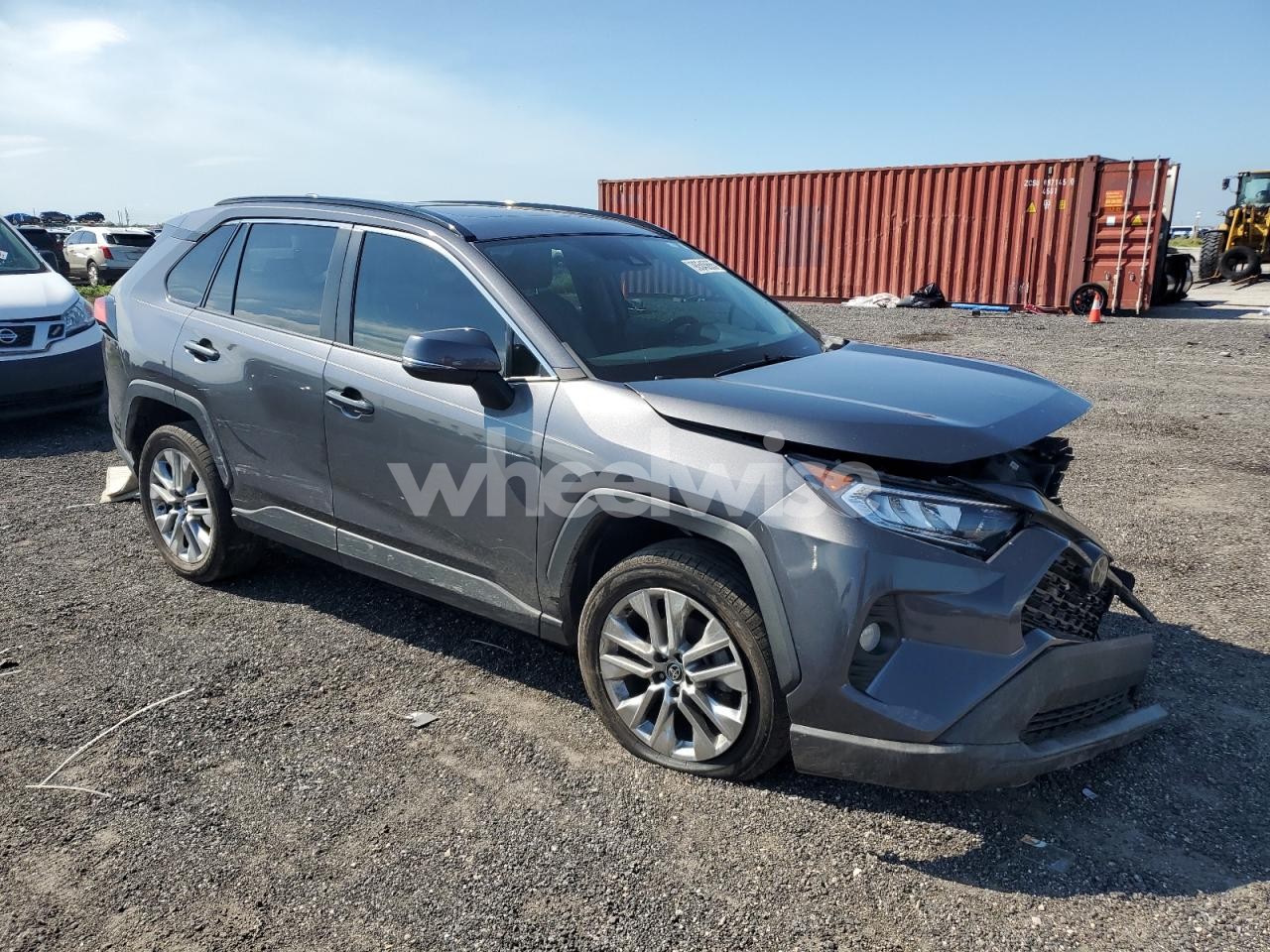 Photo 4 of 2021 TOYOTA RAV4 XLE PREMIUM (VIN 2T3C1RFV8MC153021)