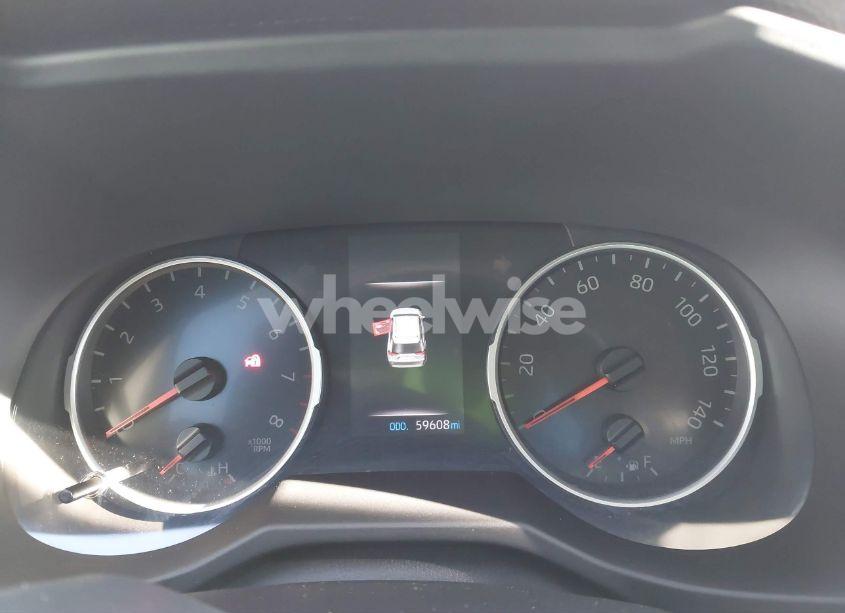 Photo 7 of 2021 Toyota Rav4 XLE PREMIUM (VIN 2T3C1RFV8MW117862)