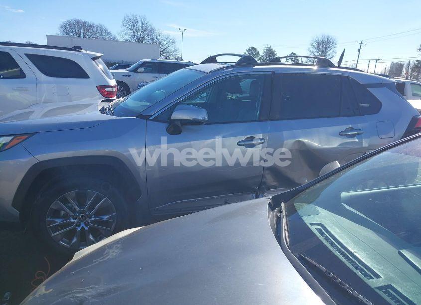 Photo 14 of 2024 Toyota Rav4 XLE PREMIUM (VIN 2T3C1RFV8RC292489)