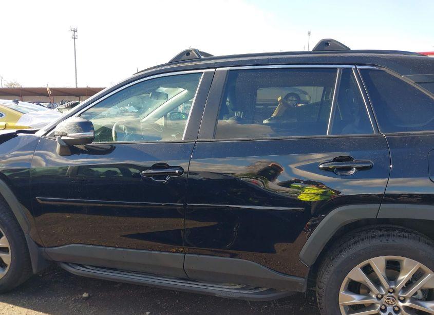 Photo 15 of 2024 Toyota Rav4 XLE PREMIUM (VIN 2T3C1RFV8RC294520)