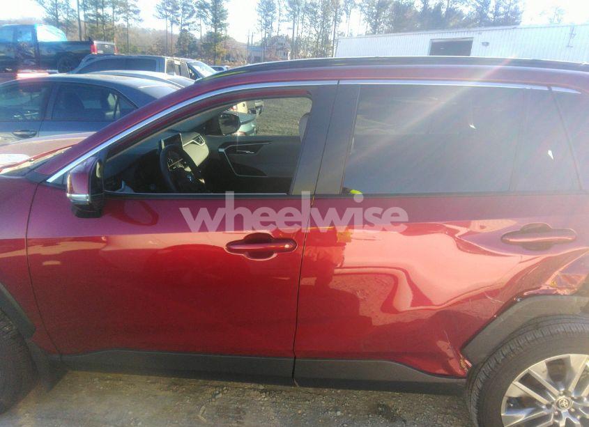 Photo 14 of 2024 Toyota Rav4 XLE PREMIUM (VIN 2T3C1RFV8RW314490)