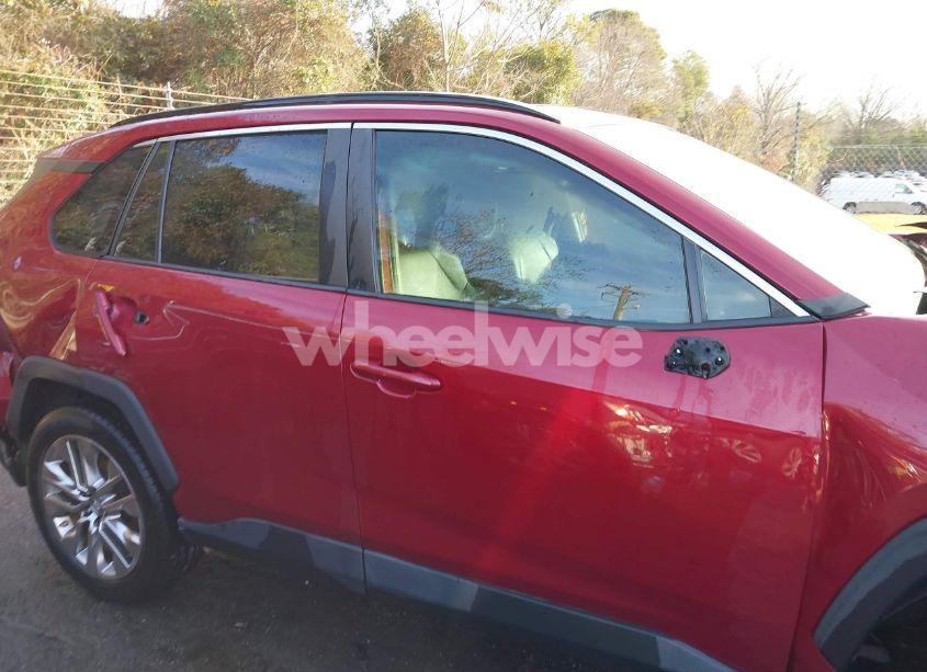 Photo 13 of 2019 Toyota Rav4 XLE PREMIUM (VIN 2T3C1RFV9KC007188)