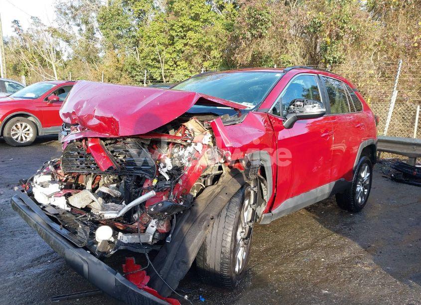 Photo 2 of 2019 Toyota Rav4 XLE PREMIUM (VIN 2T3C1RFV9KC007188)