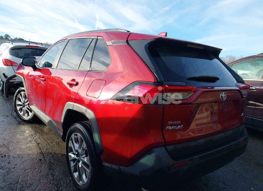 Photo 3 of 2019 Toyota Rav4 XLE PREMIUM (VIN 2T3C1RFV9KC007188)