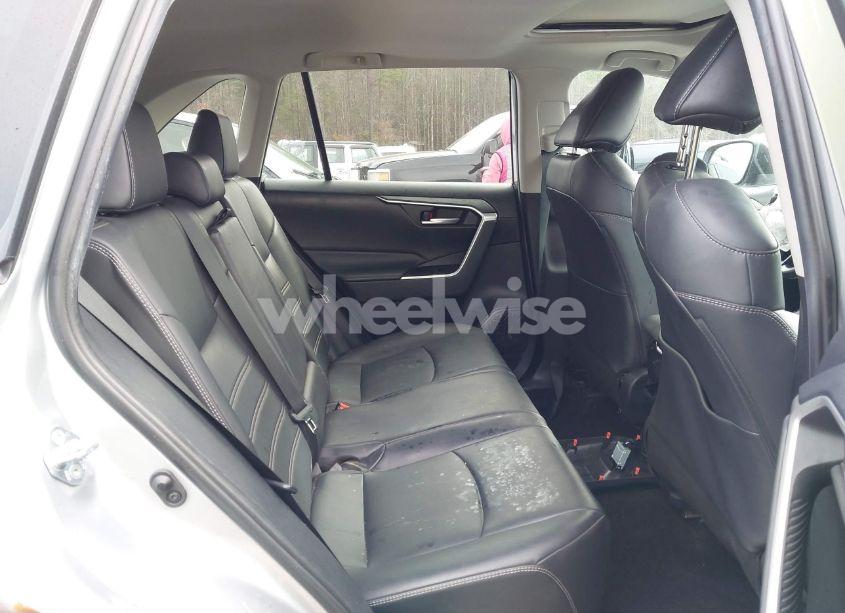 Photo 8 of 2019 Toyota Rav4 XLE PREMIUM (VIN 2T3C1RFV9KW021624)