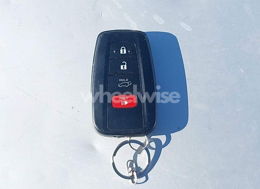 Photo 11 of 2019 Toyota Rav4 XLE PREMIUM (VIN 2T3C1RFV9KW055093)