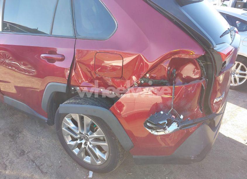 Photo 17 of 2021 Toyota Rav4 XLE PREMIUM (VIN 2T3C1RFV9MW165788)