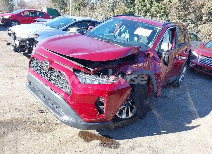 Photo 2 of 2021 Toyota Rav4 XLE PREMIUM (VIN 2T3C1RFV9MW165788)