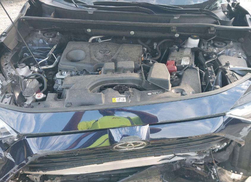 Photo 10 of 2022 Toyota Rav4 XLE PREMIUM (VIN 2T3C1RFV9NW207748)