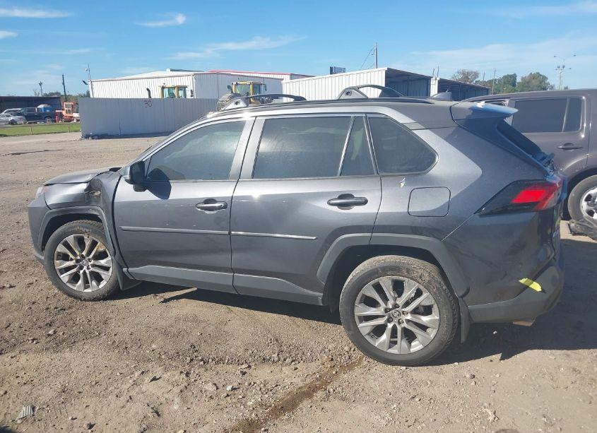 Photo 14 of 2023 Toyota Rav4 XLE PREMIUM (VIN 2T3C1RFV9PC250801)