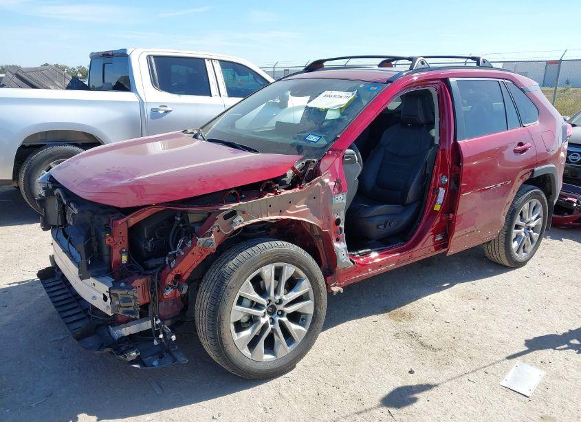 Photo 2 of 2023 Toyota Rav4 XLE PREMIUM (VIN 2T3C1RFV9PW248531)