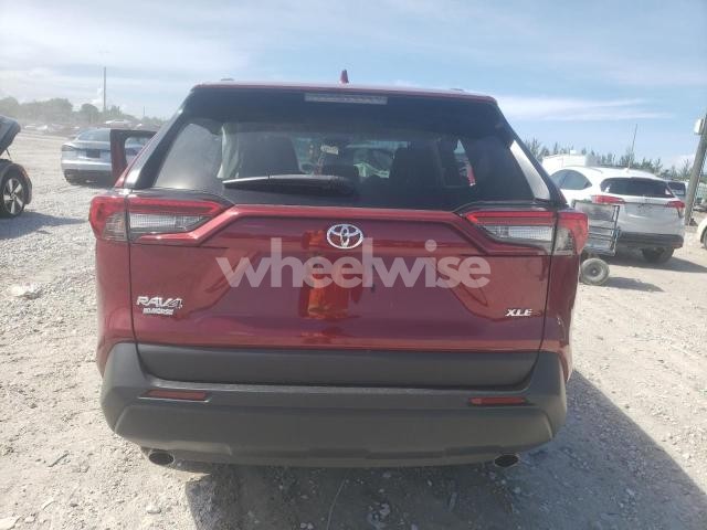 Photo 4 of 2023 TOYOTA RAV4 XLE PREMIUM (VIN 2T3C1RFV9PW258640)