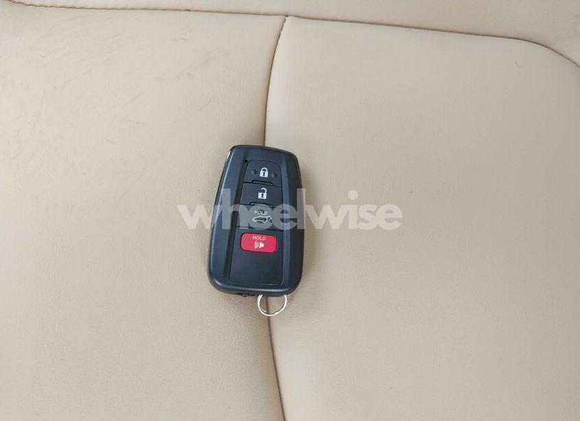 Photo 11 of 2025 Toyota Rav4 XLE PREMIUM (VIN 2T3C1RFV9SC323495)