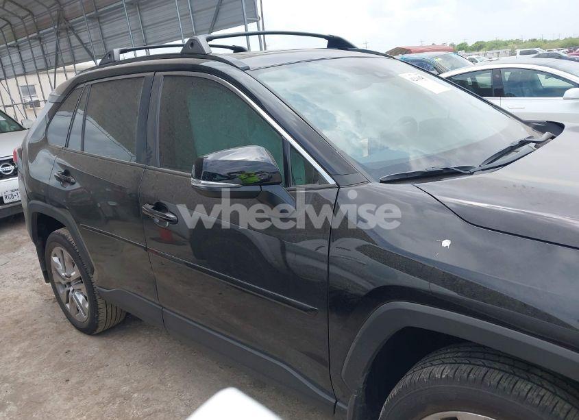 Photo 13 of 2025 Toyota Rav4 XLE PREMIUM (VIN 2T3C1RFV9SC323495)