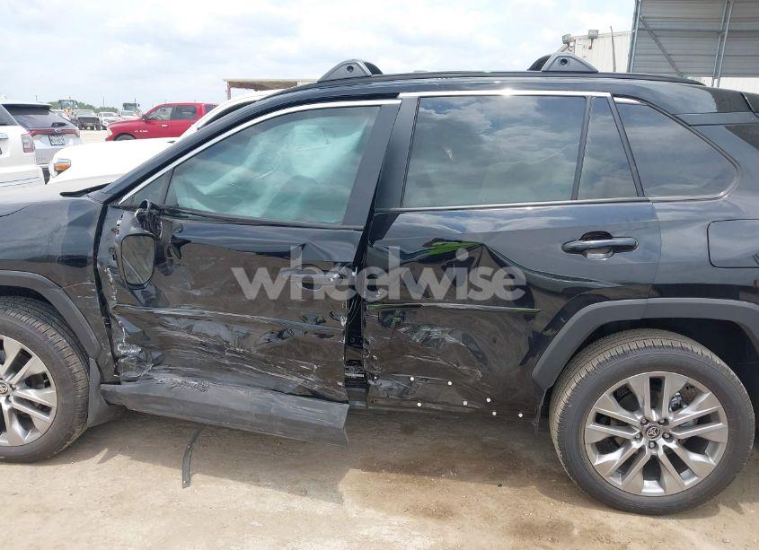 Photo 14 of 2025 Toyota Rav4 XLE PREMIUM (VIN 2T3C1RFV9SC323495)