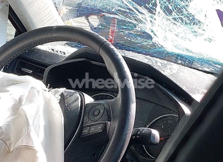 Photo 7 of 2019 Toyota Rav4 XLE PREMIUM (VIN 2T3C1RFVXKW017937)