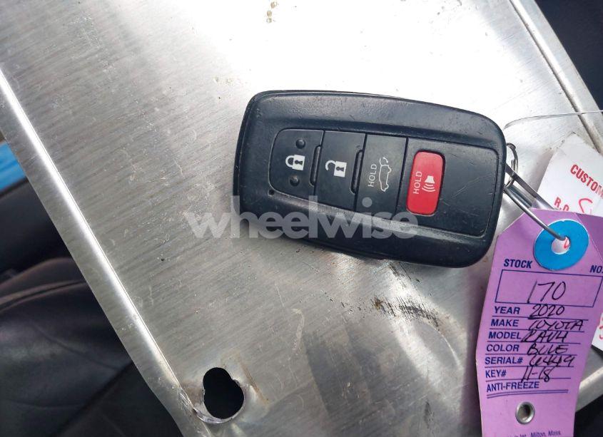 Photo 11 of 2020 Toyota Rav4 XLE PREMIUM (VIN 2T3C1RFVXLW086449)