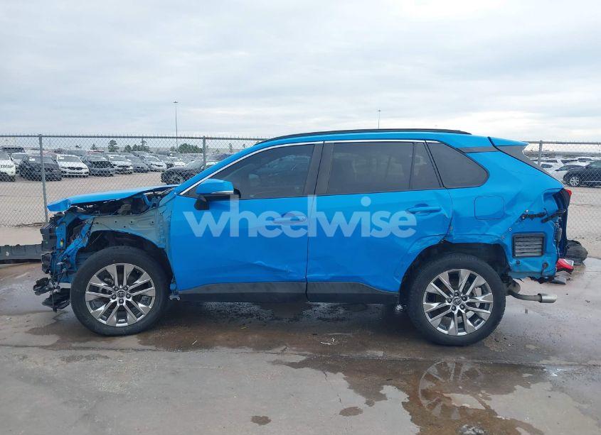 Photo 15 of 2020 Toyota Rav4 XLE PREMIUM (VIN 2T3C1RFVXLW086449)
