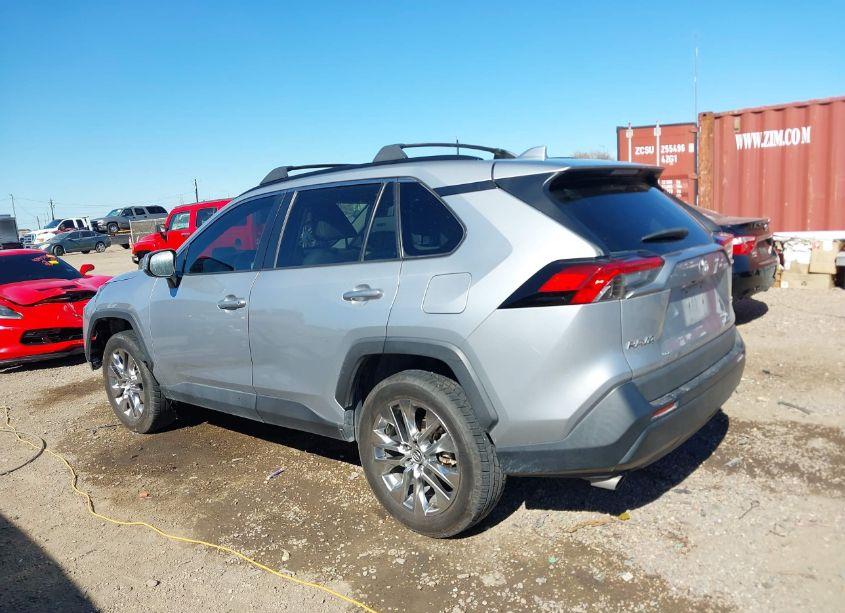Photo 14 of 2020 Toyota Rav4 XLE PREMIUM (VIN 2T3C1RFVXLW095426)