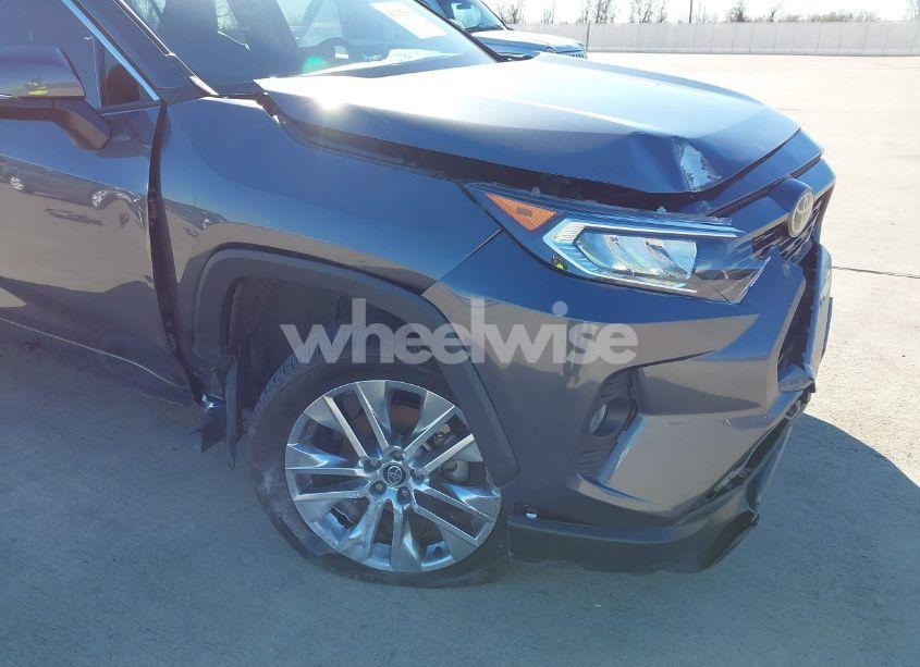 Photo 6 of 2021 Toyota Rav4 XLE PREMIUM (VIN 2T3C1RFVXMC103723)