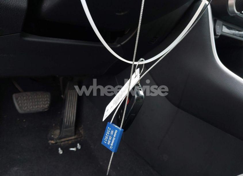 Photo 11 of 2021 Toyota Rav4 XLE PREMIUM (VIN 2T3C1RFVXMC106718)