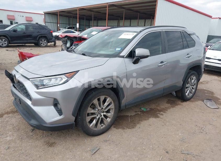 Photo 2 of 2021 Toyota Rav4 XLE PREMIUM (VIN 2T3C1RFVXMC106718)