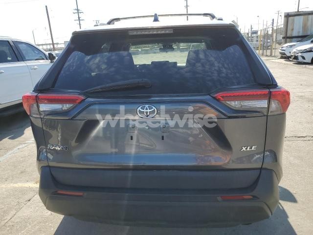 2021 TOYOTA RAV4 XLE PREMIUM (VIN 2T3C1RFVXMC108503) main photo